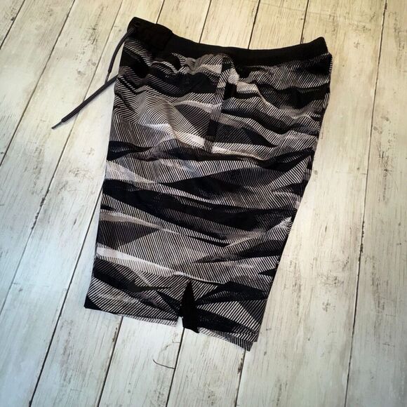 Vtg 90's Nike Abstract Geometric All Over Print Swim Shorts Mens Sz S Black - Picture 1 of 6